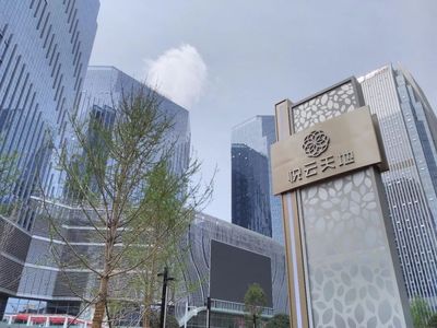 云投中心工程速報(bào)第五期 戶外停車(chē)導(dǎo)視系統(tǒng)安裝完成，悅云科技助力項(xiàng)目精細(xì)化升級(jí)